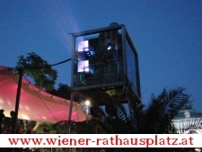 Projektor fr das Sommerkino am Wiener Rathausplatz